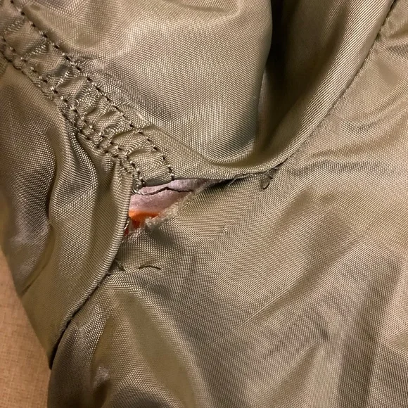 Alpha Industries Green Zip Top Gun Flight Bomber Jacket MA-1 Patches Youth L - Picture 16 of 16